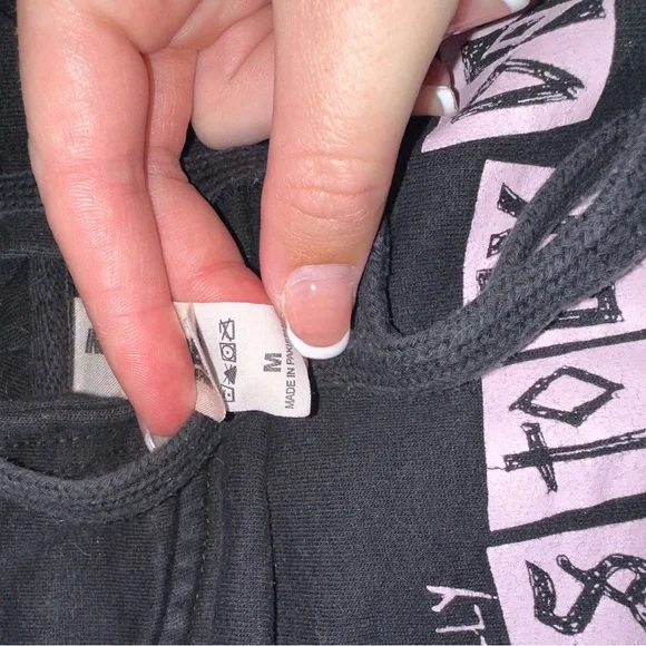 Machine Gun Kelly Tickets to My Downfall Hoodie - Picture 2 of 2